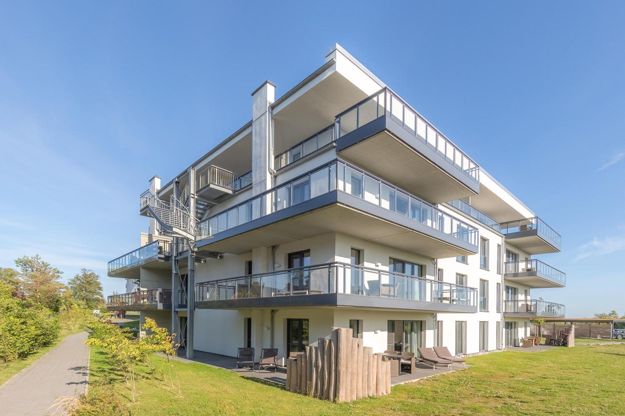 Zwei Wasser - Strandhaus Alte Seefahrtschule Aparthotel Wustrow  Eksteriør bilde